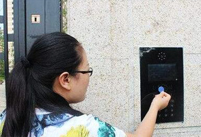 振耀科技智能儲(chǔ)物柜,智能存儲(chǔ)柜,智能寄存柜,電子寄存柜,電子儲(chǔ)物柜門(mén)禁提醒收件信息